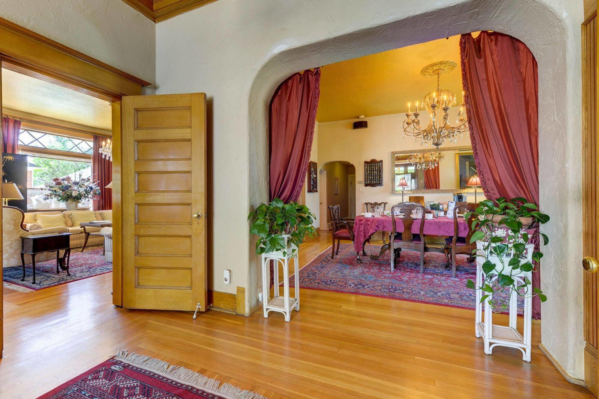 The St. Mary'S Inn, Bed And Breakfast Colorado Springs Esterno foto