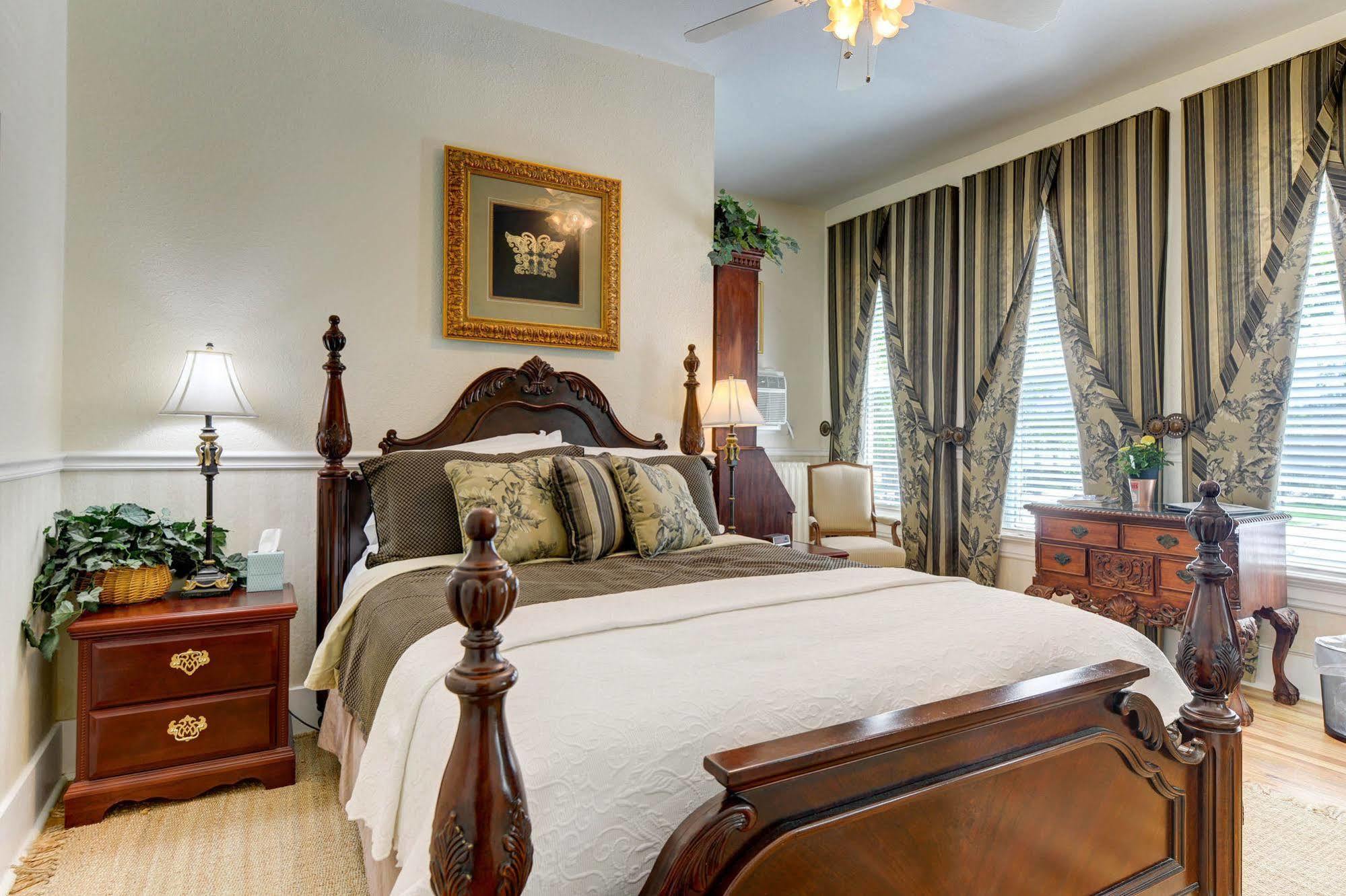 The St. Mary'S Inn, Bed And Breakfast Colorado Springs Esterno foto